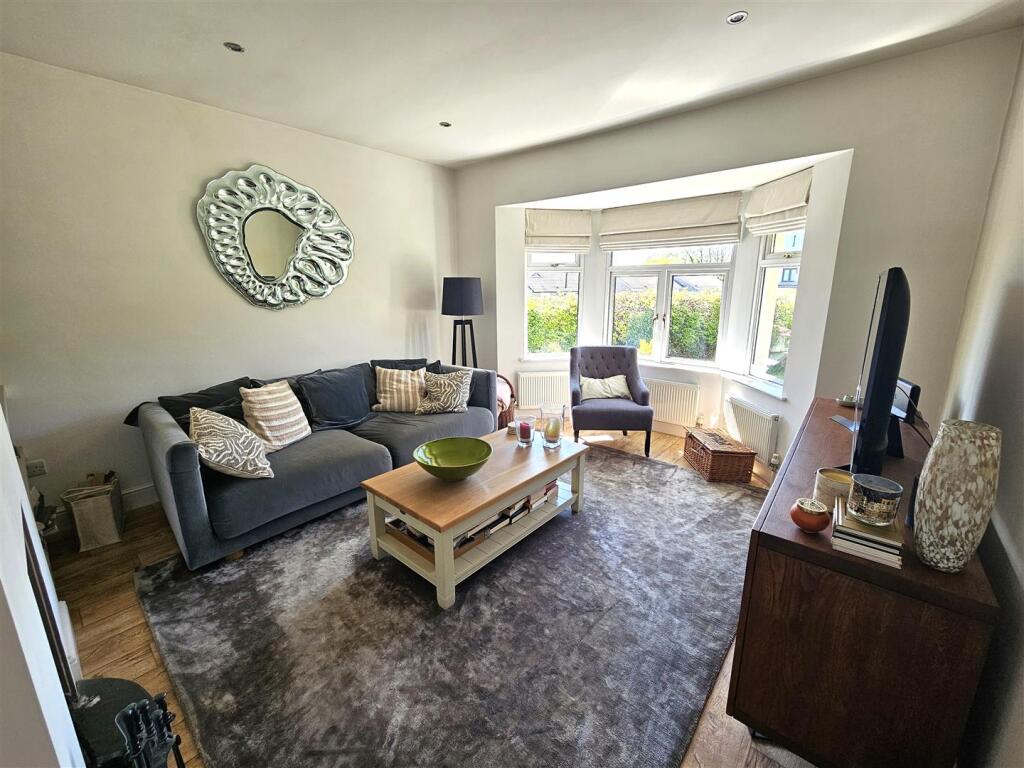 New Sitting Room.jpg