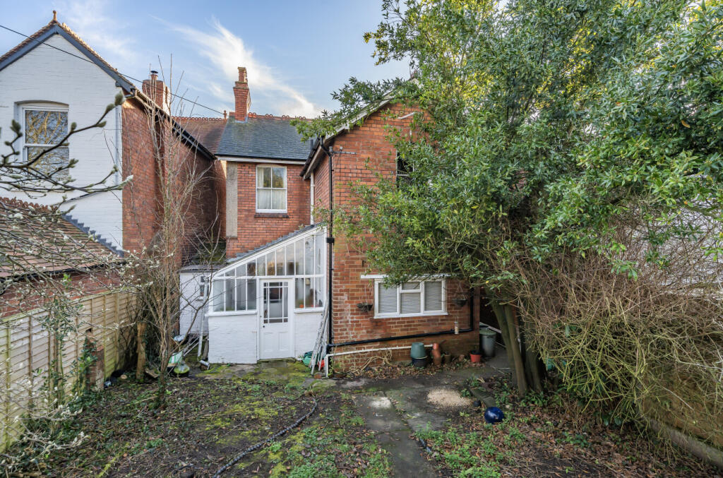 REAR ELEVATION