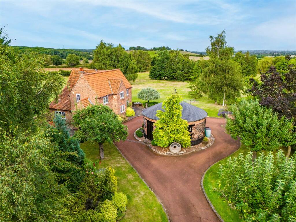 Windmill Cottage-13.jpg