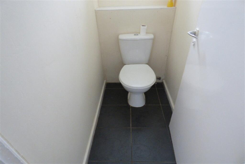 Separate WC