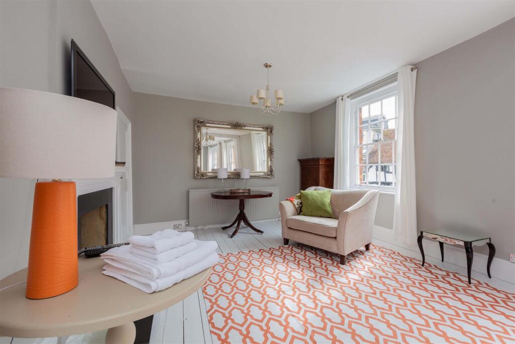 Recliff House-22.jpg