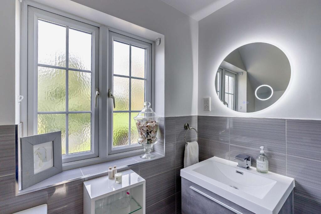 Family Shower Room