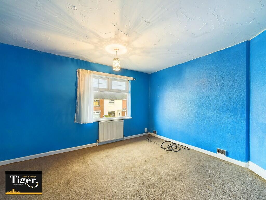 CAM02176G0-PR0368...