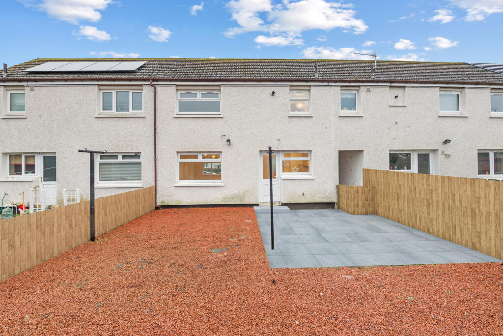 Back garden - Virtually Staged