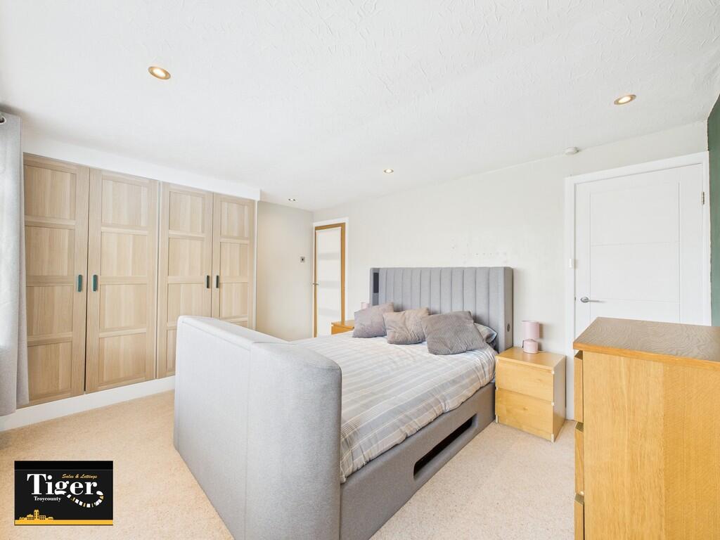 CAM03440G0-PR0416...