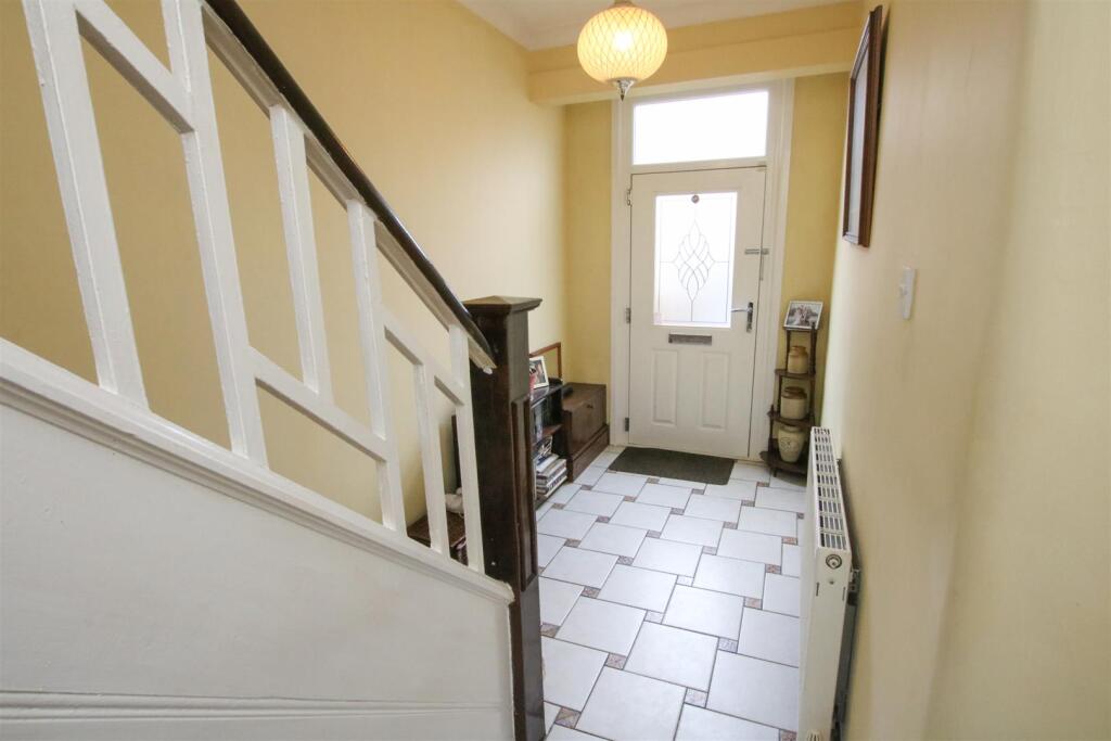 ENTRANCE HALL