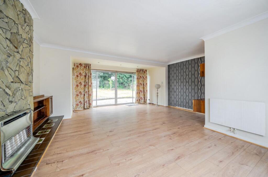 Davidson Frost-Wellings, DFW, Ben Hale Close, Livi