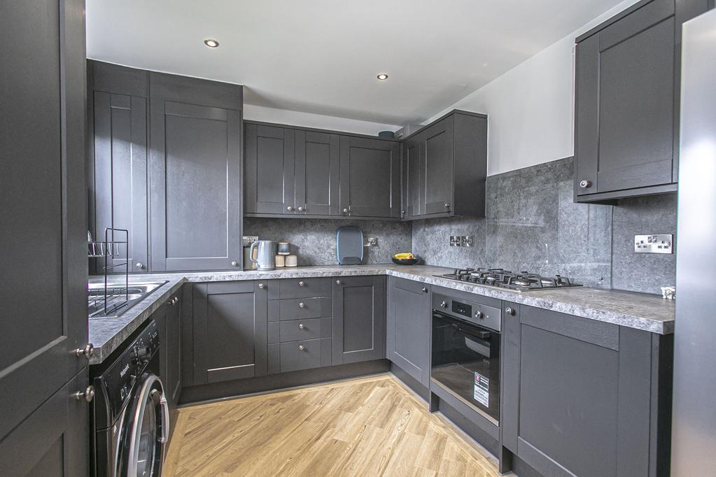 KITCHEN AREA AGAIN