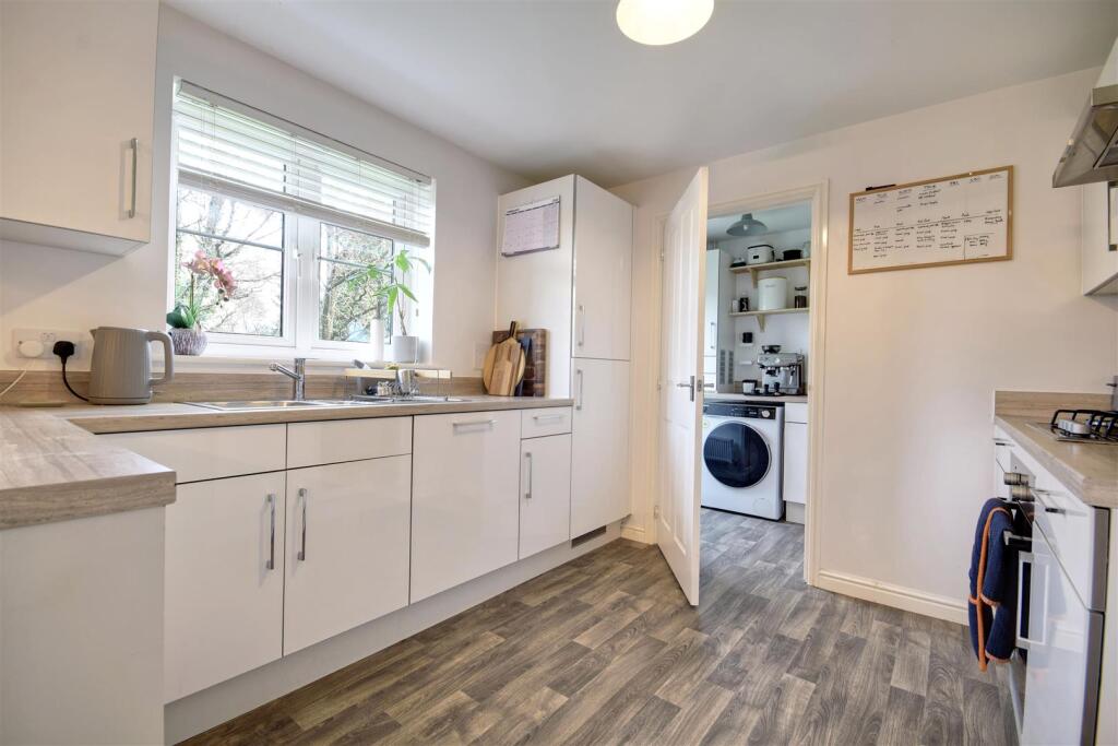 Kitchen / breakfast room