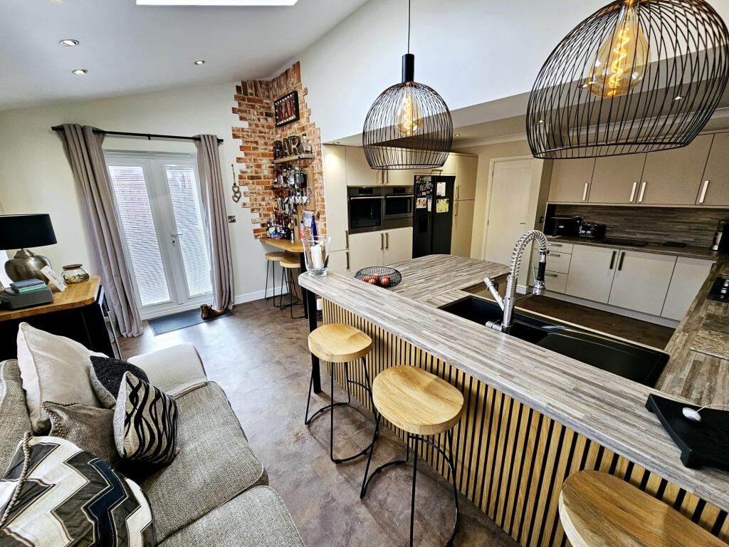 166b6509-46a4-4106-8b04-77fb9d11de9a