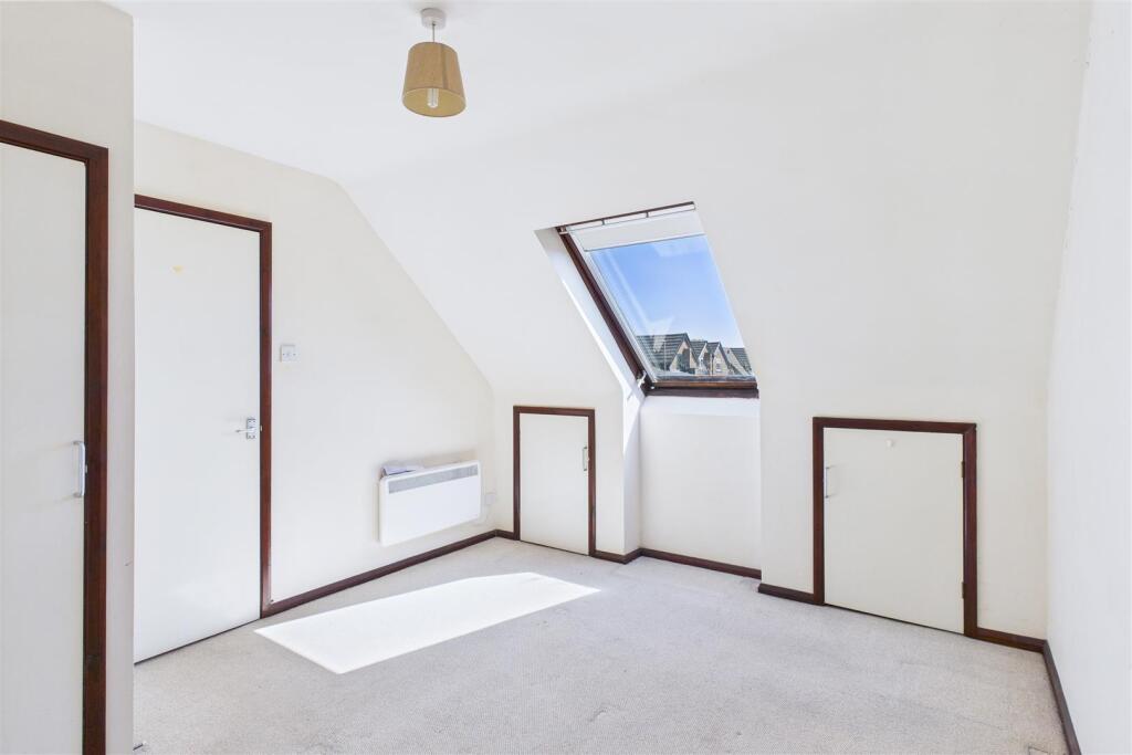 23 Willow Close Bedroom