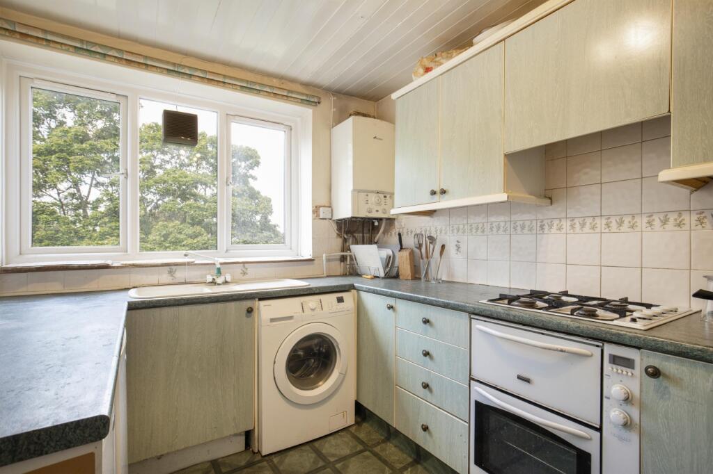 Kitchen (Main)