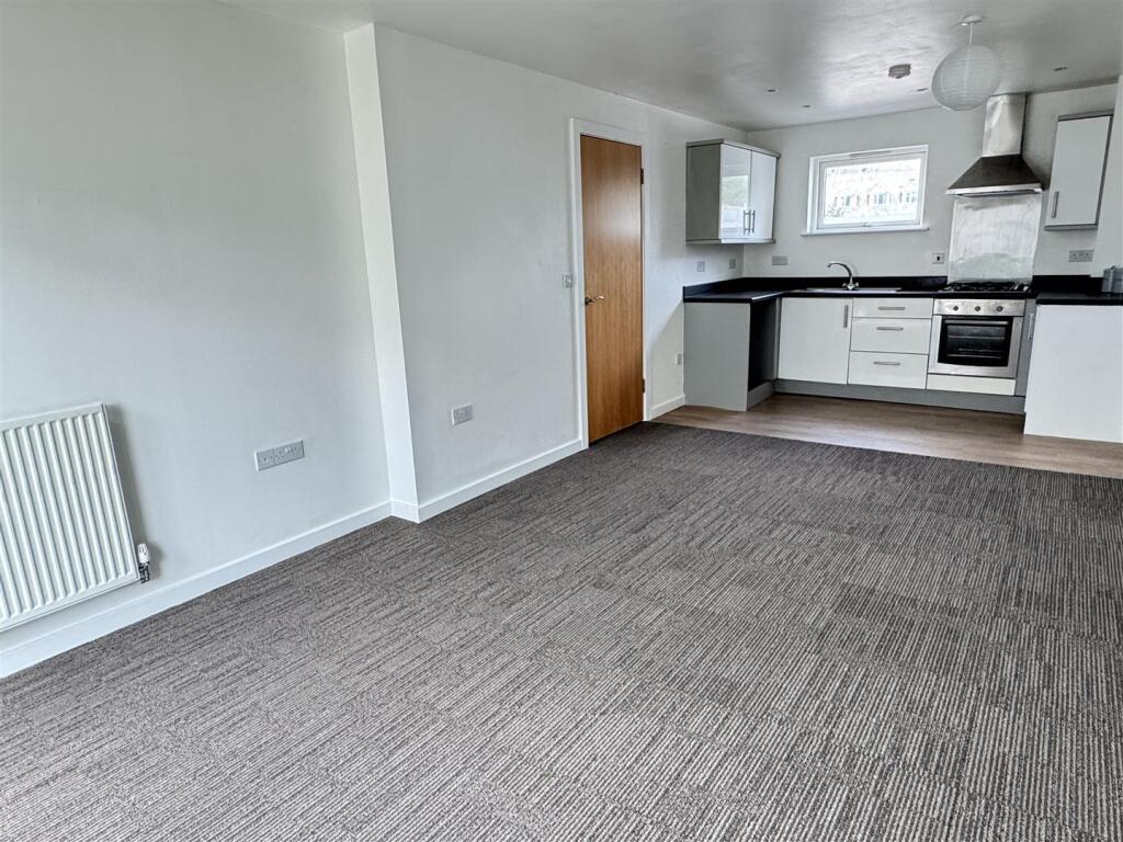 Open Plan Kitchen Lounge Diner: