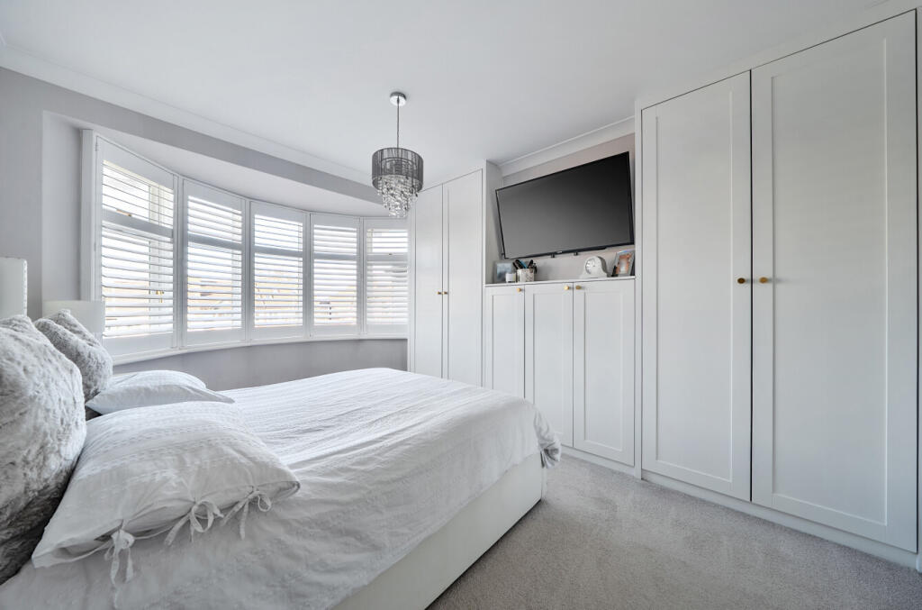 1385396-2-6927024...