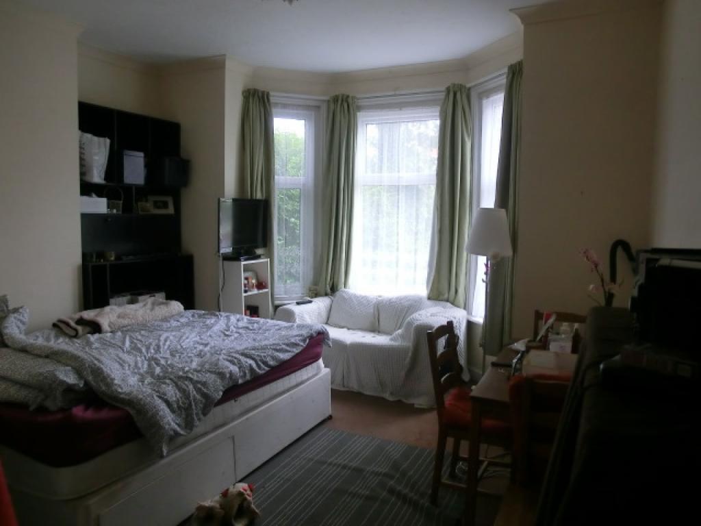 Photograph 3