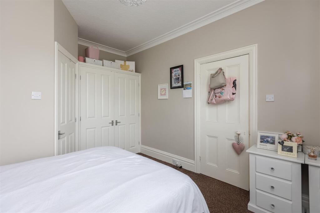 Station Avenue 14 Bedroom 2-3.jpg