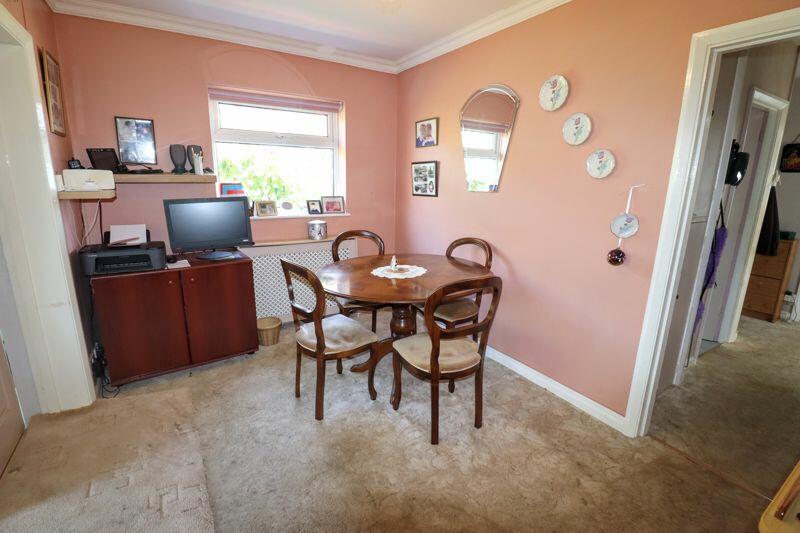 Lounge/Diner