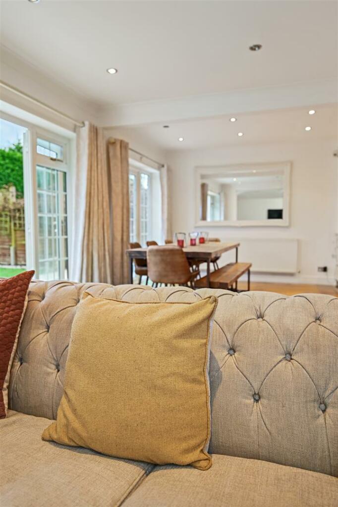 LS (3).jpg
