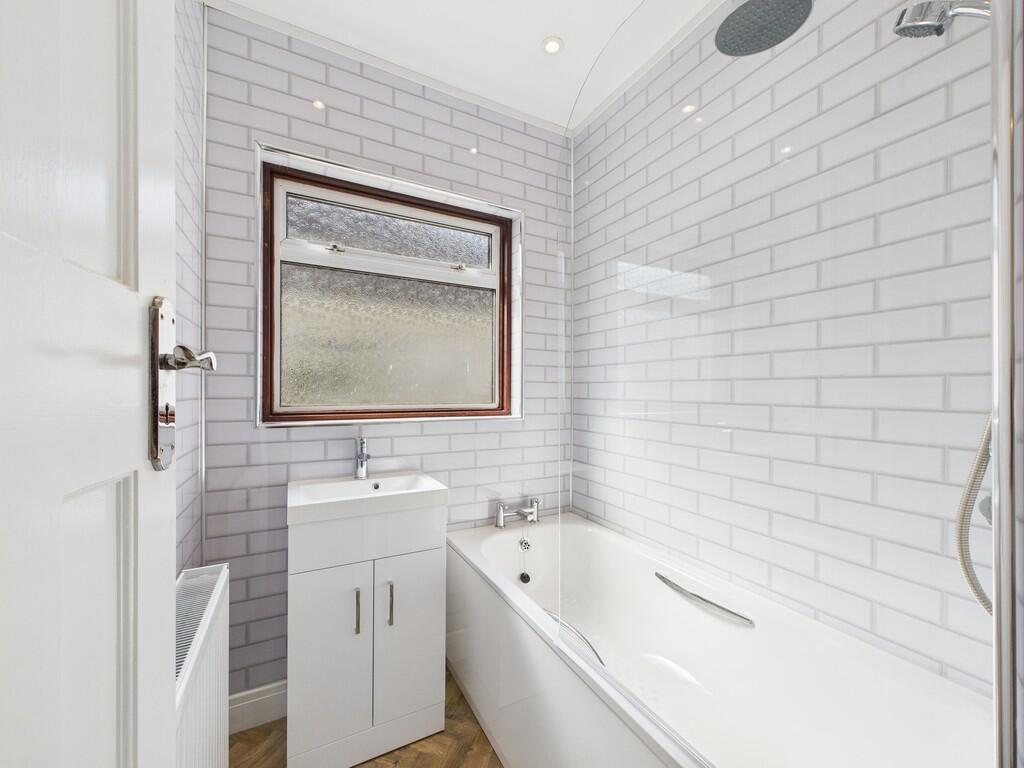 CAM03519G0-PR0357...