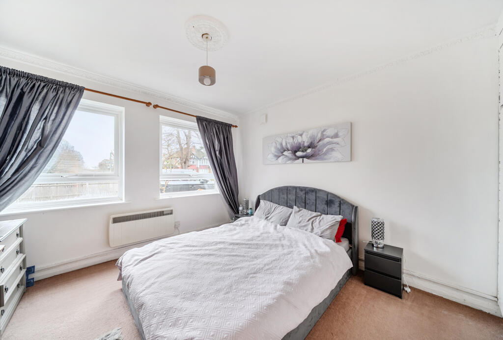 1388561-6-6942cd9...