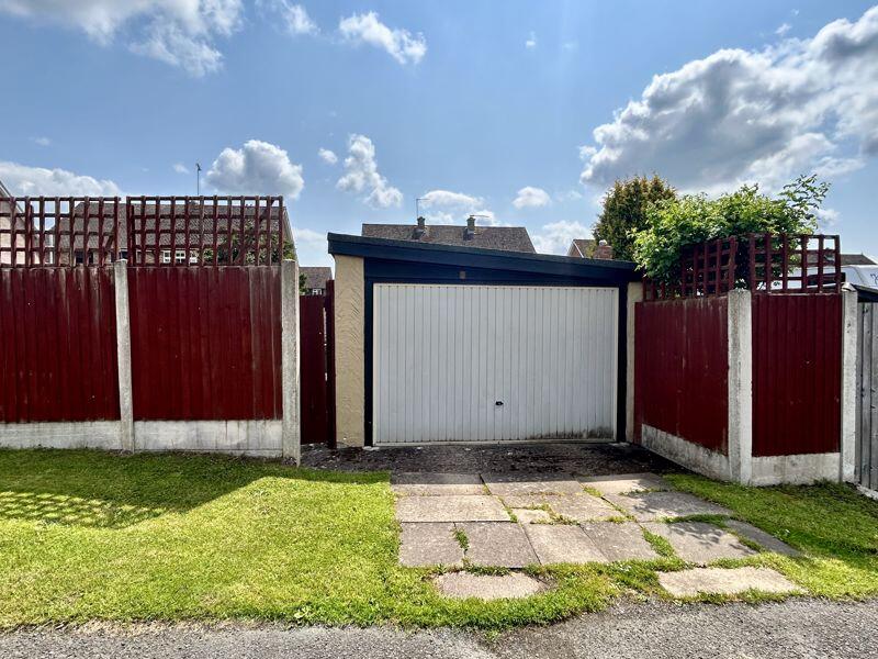 Detached Garage