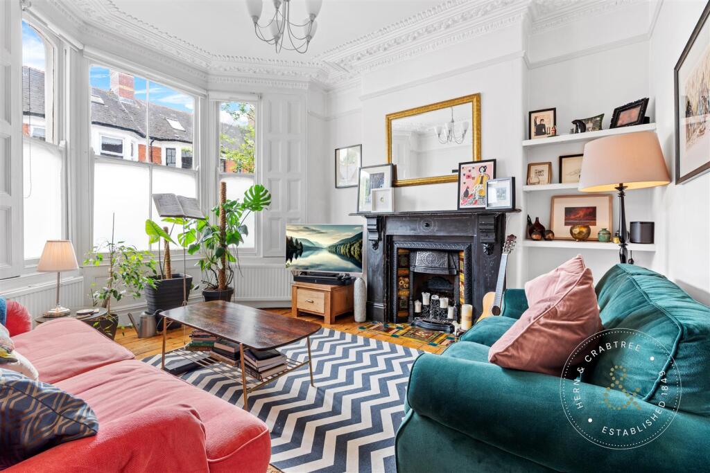 Balaclava Road, HernCrabtree (1).jpg