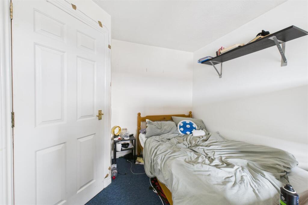 21 Lancelot Road, Stoke Park, Bristol BS16 1WG | F