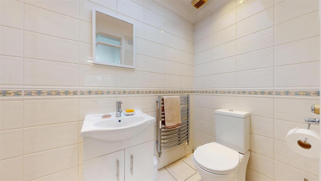 Tern Way, En-suite