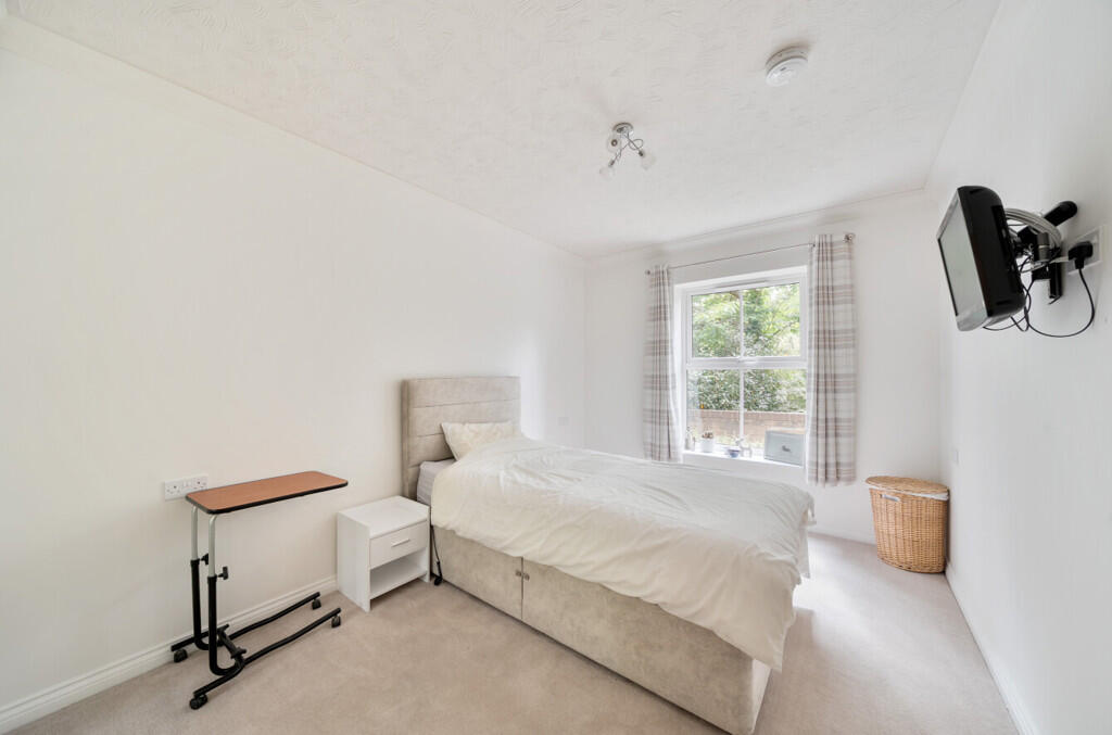 1321611-4-686e617...