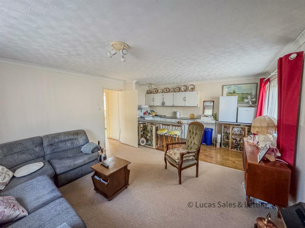 10 Thorngate St Kettering-3.jpg