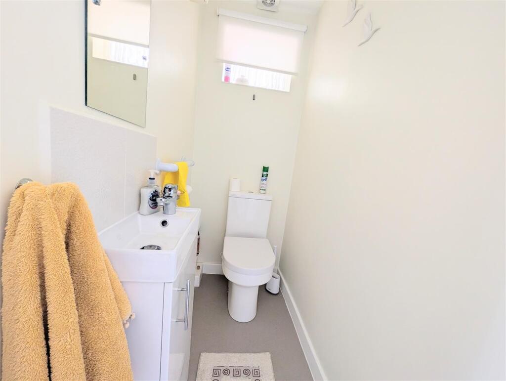 CLOAKROOM