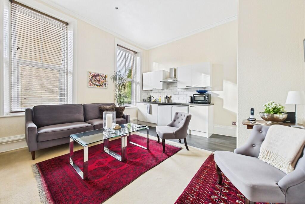 73aaec6d-CAM01085...