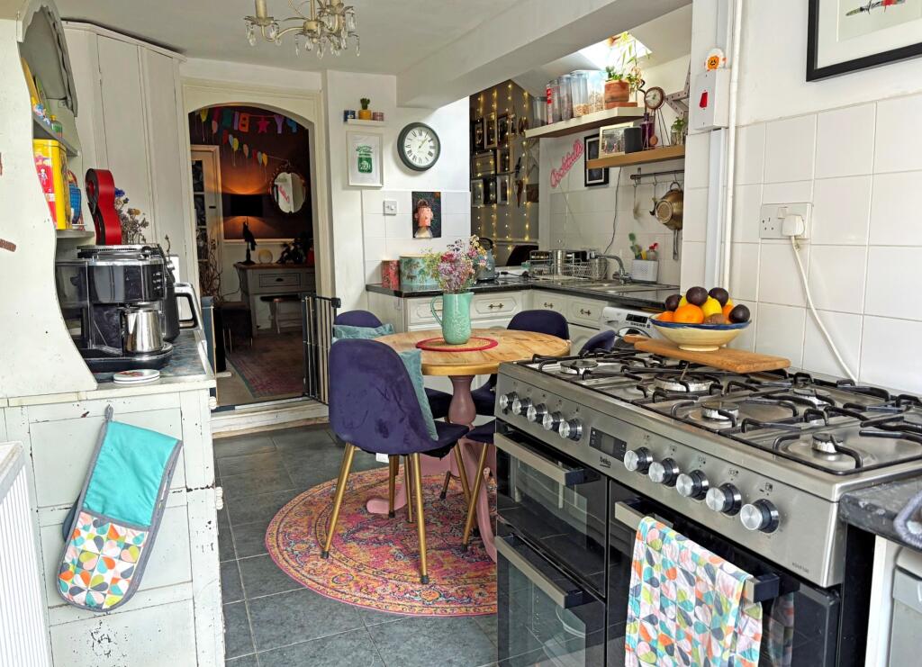 Kitchen from Stripe corner