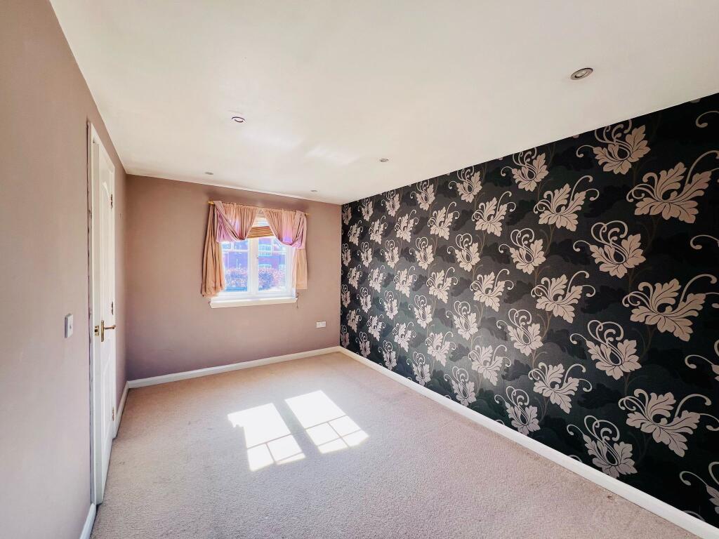 BEDROOM2.jpeg