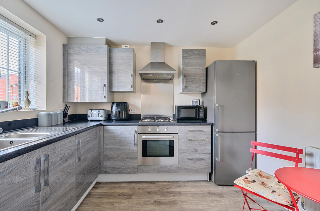 1350669-18-68c00d...