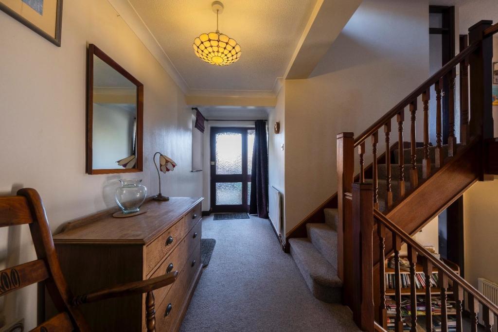 Meadow House-015.JPG