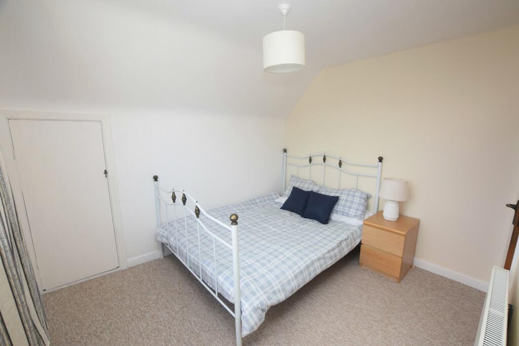 Flat 2 Bedroom