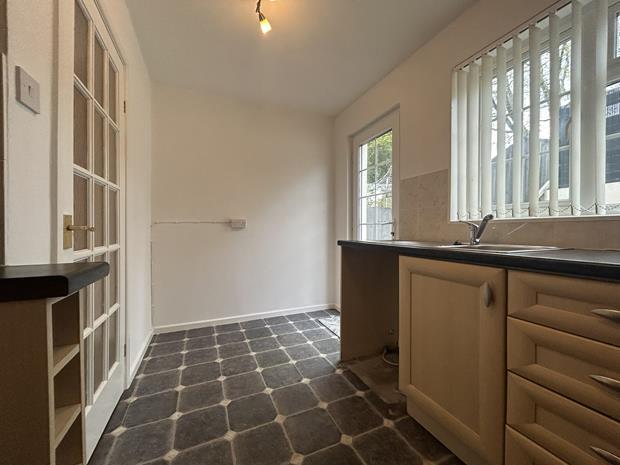 Kitchen 3