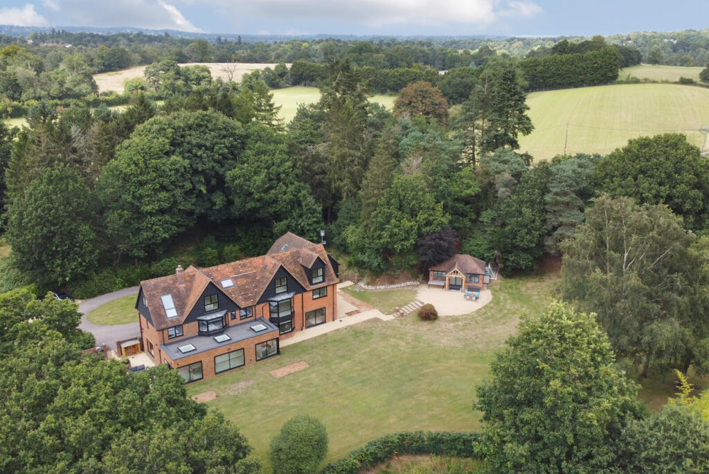 1174681 D (15).jp...