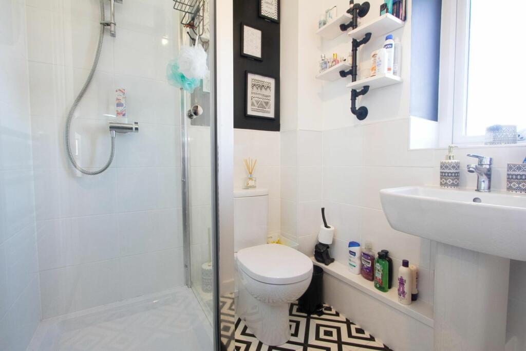 En-suite Shower Room
