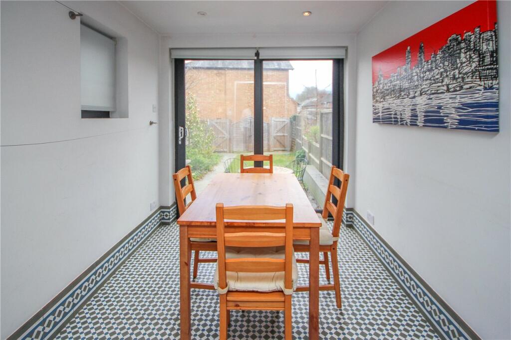 Breakfast Room