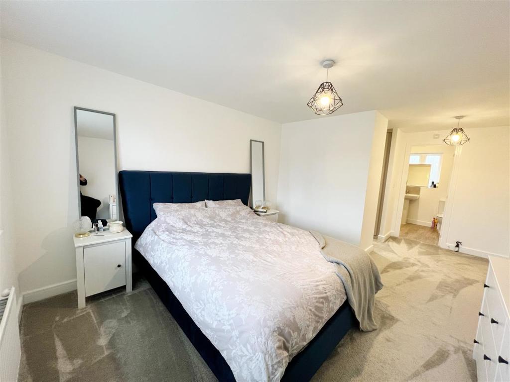 Master Bedroom 3.jpg