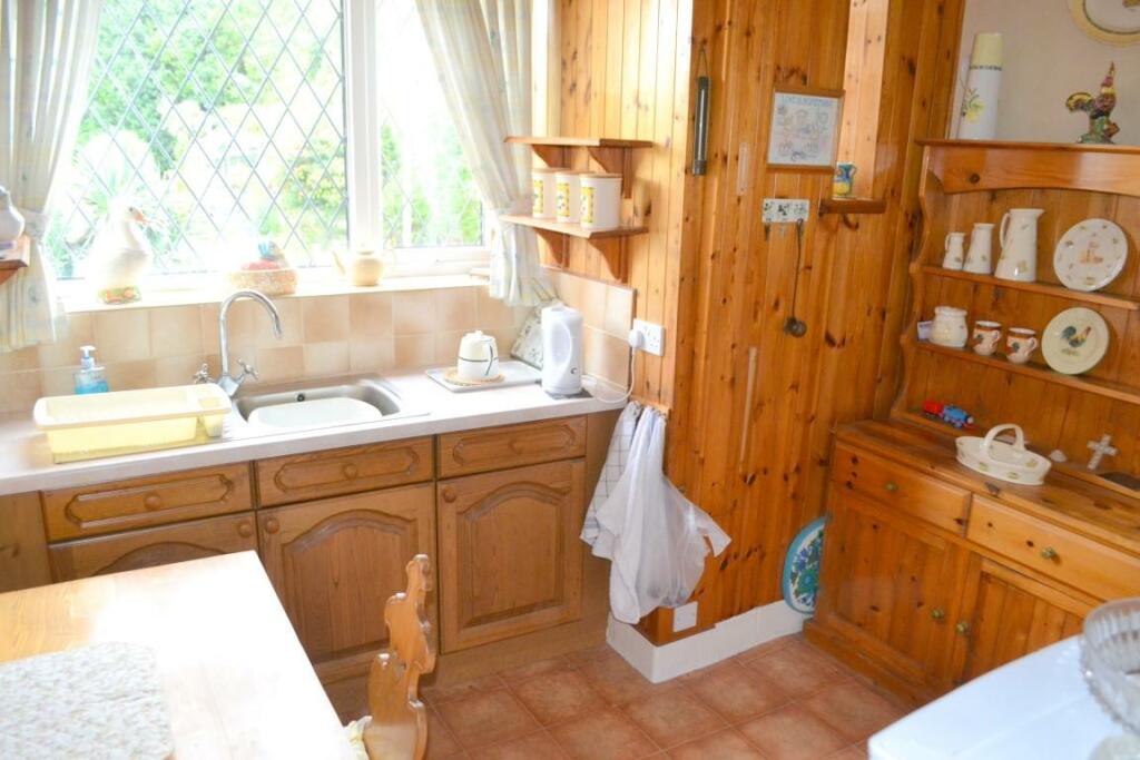 kitch 1 (Medium).JPG