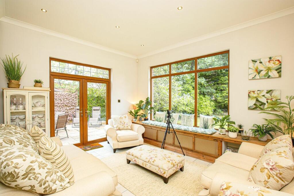 Garden Room