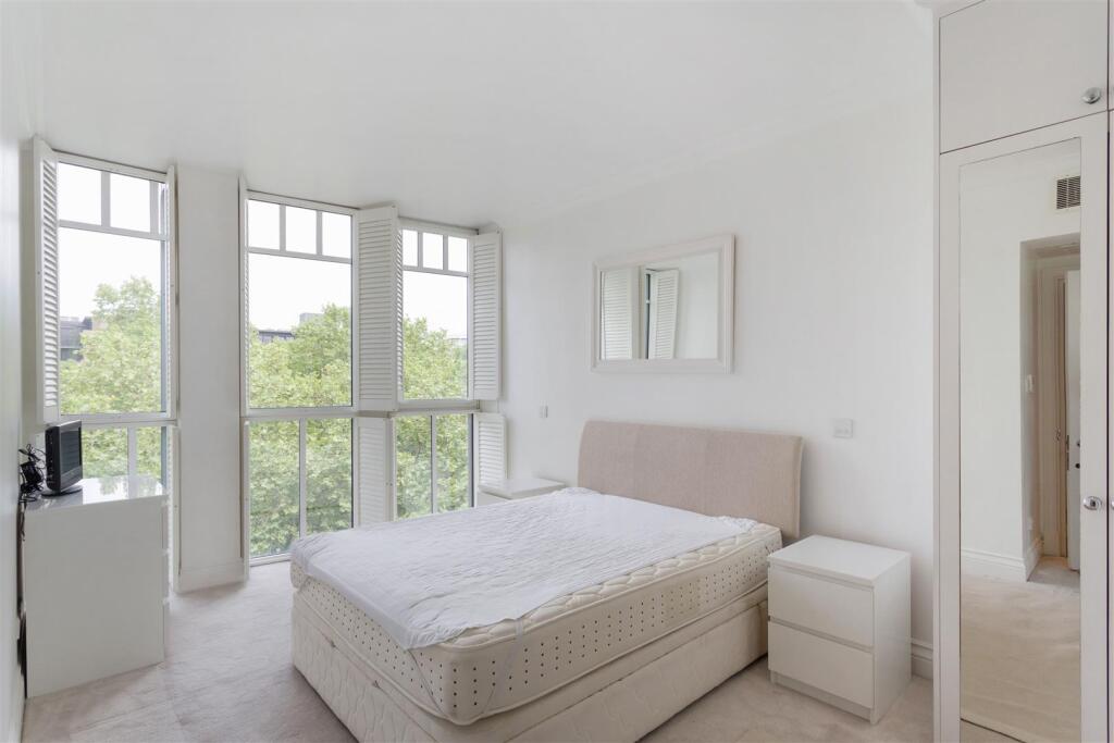 Master Bedroom.jpg