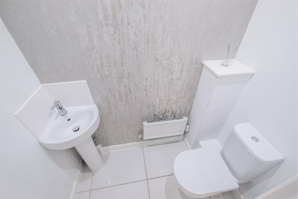 Ground Floor WC