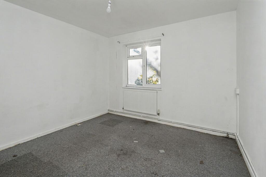 26 Ditchling, Bracknell, RG12 7RG