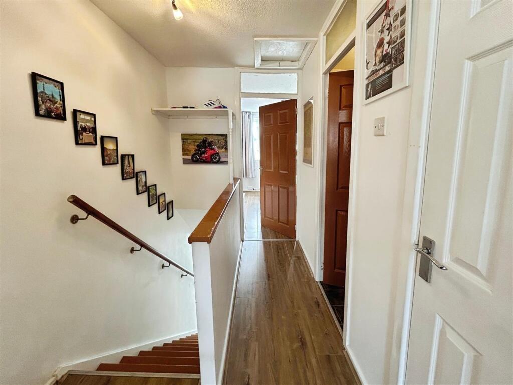 22ab9c90--4E06-8CD9-DB84692D5292-16056-00000AA1603