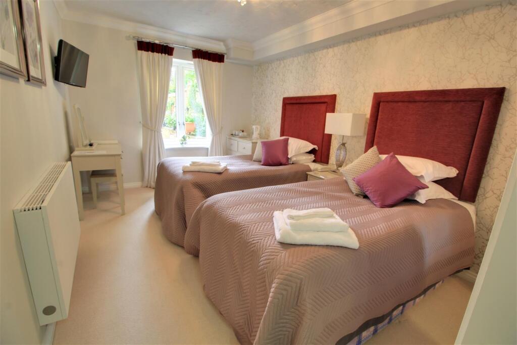 Guest Suite.jpg