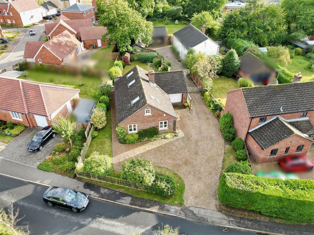 DJI_0594_blurred.jpg